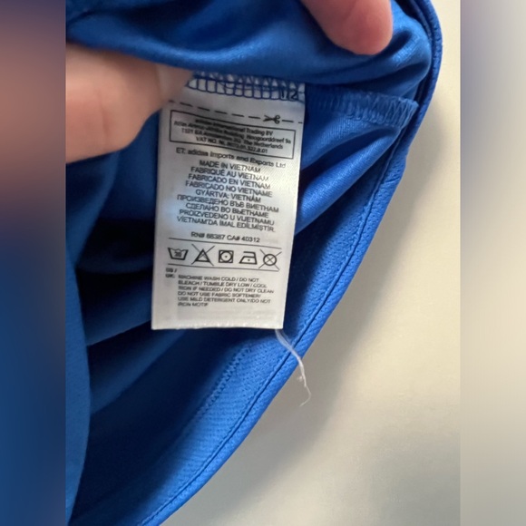 2016 Boston Marathon Collectable Shirt (Adidas) - Picture 3 of 8